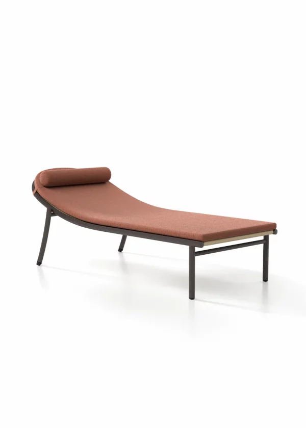 arata lounger