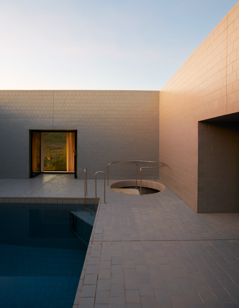 How to care for your outdoor furniture